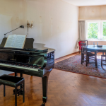 Renovatie eetkamer voor foto.