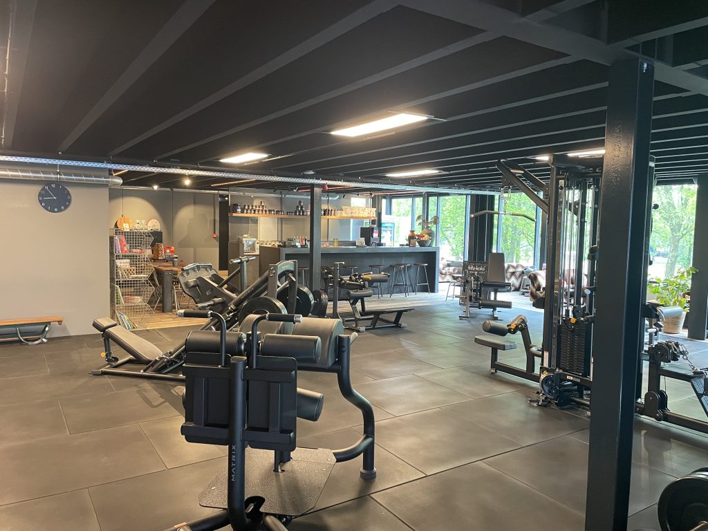 Verbouwing Personal Fitness Soest na foto