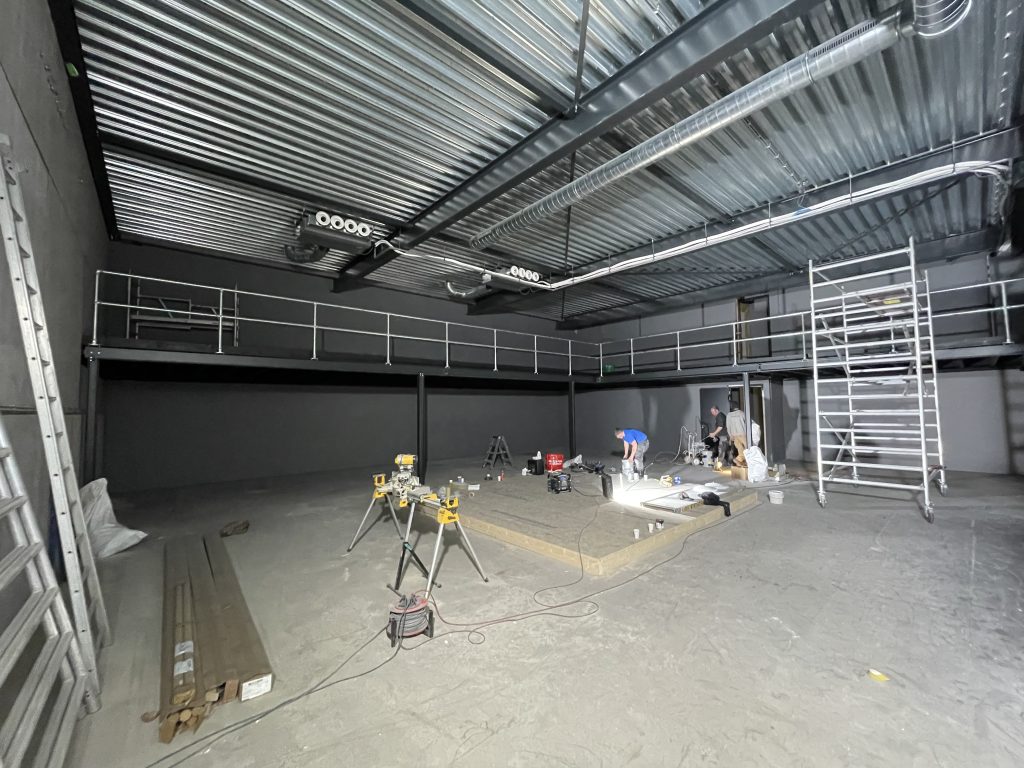 Verbouwing Personal Fitness Soest tijdens foto